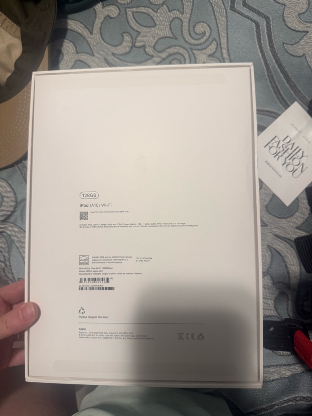 Apple iPad Wi‑Fi 128GB with Apple Pencil